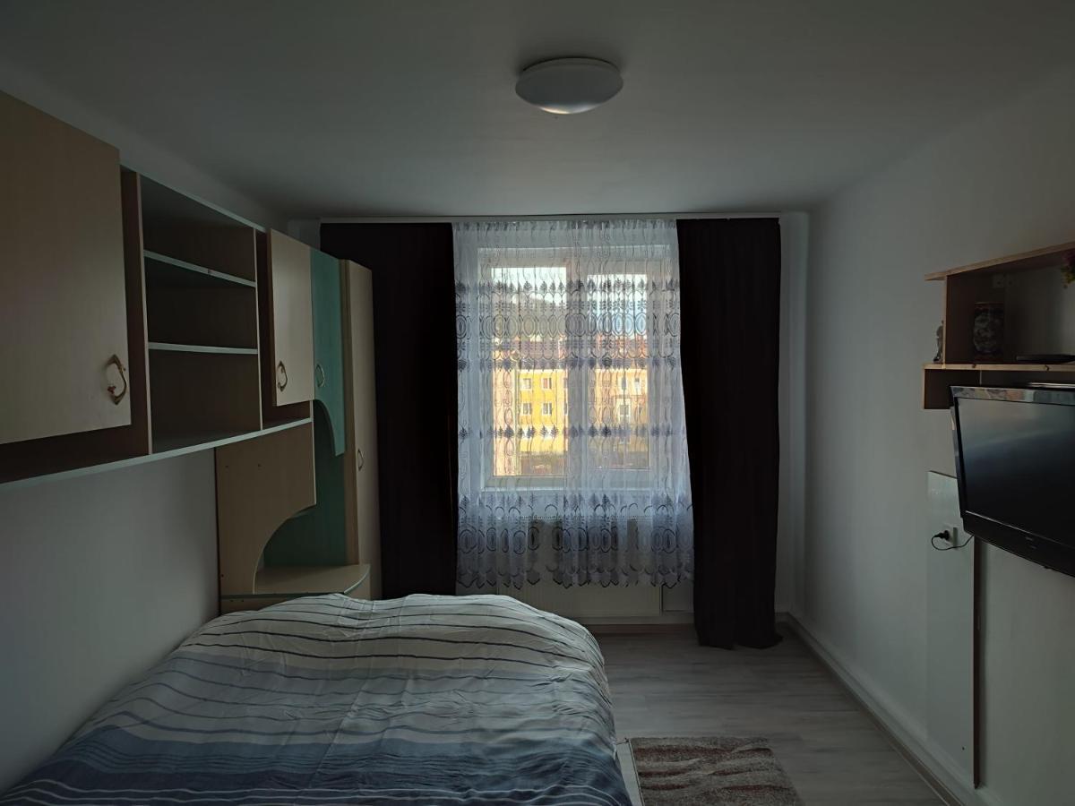 Lafru Apartment Zarnesti Luaran gambar