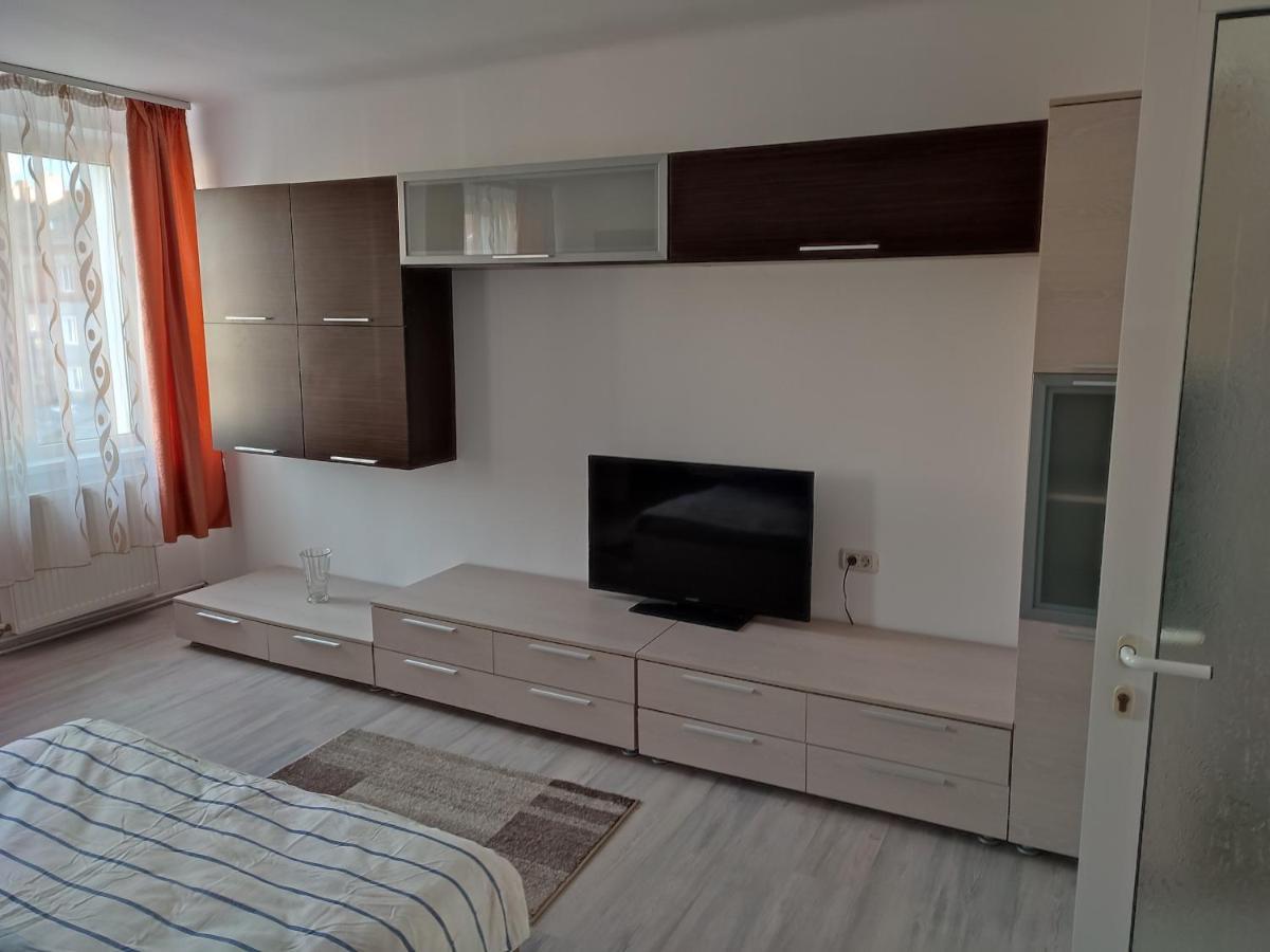 Lafru Apartment Zarnesti Luaran gambar
